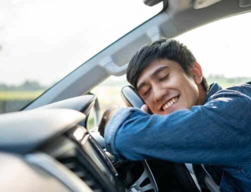 Car Title Loans for Cars Over 10 Years Old: Where to Get a Loan and What to Expect